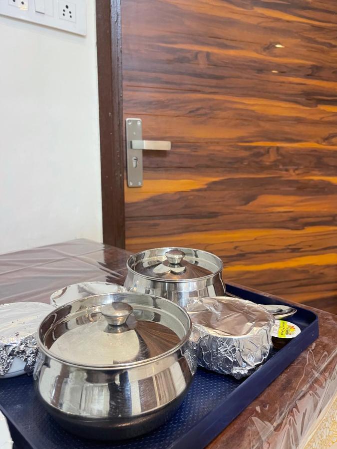 Homestay Comforts 500M From Amritsar Airport Kültér fotó