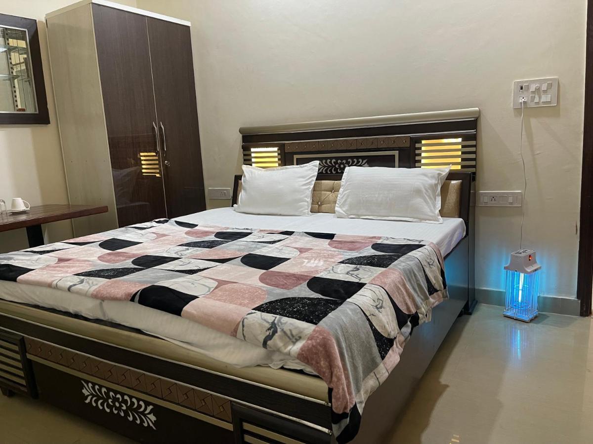 Homestay Comforts 500M From Amritsar Airport Kültér fotó
