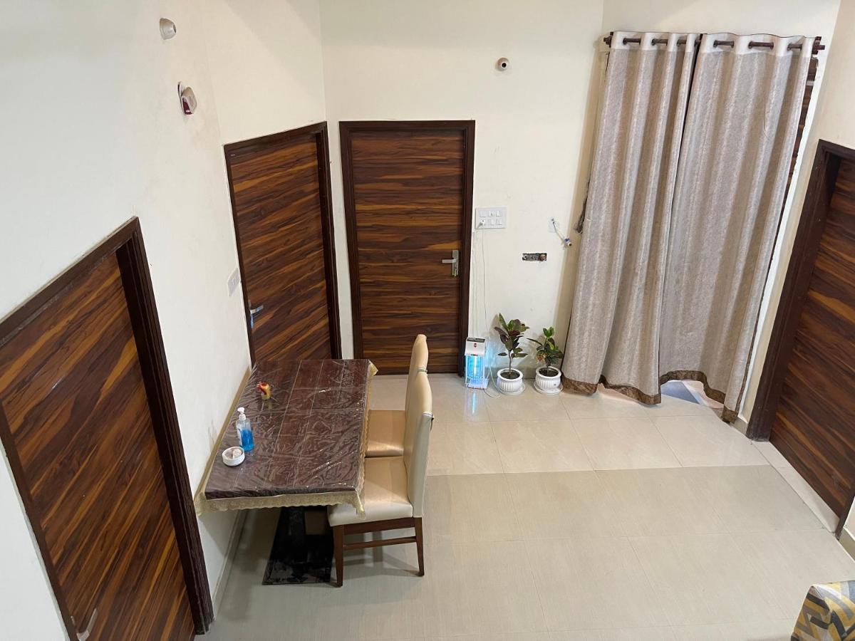 Homestay Comforts 500M From Amritsar Airport Kültér fotó