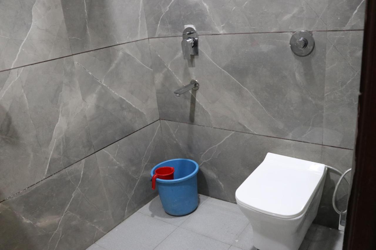 Homestay Comforts 500M From Amritsar Airport Kültér fotó