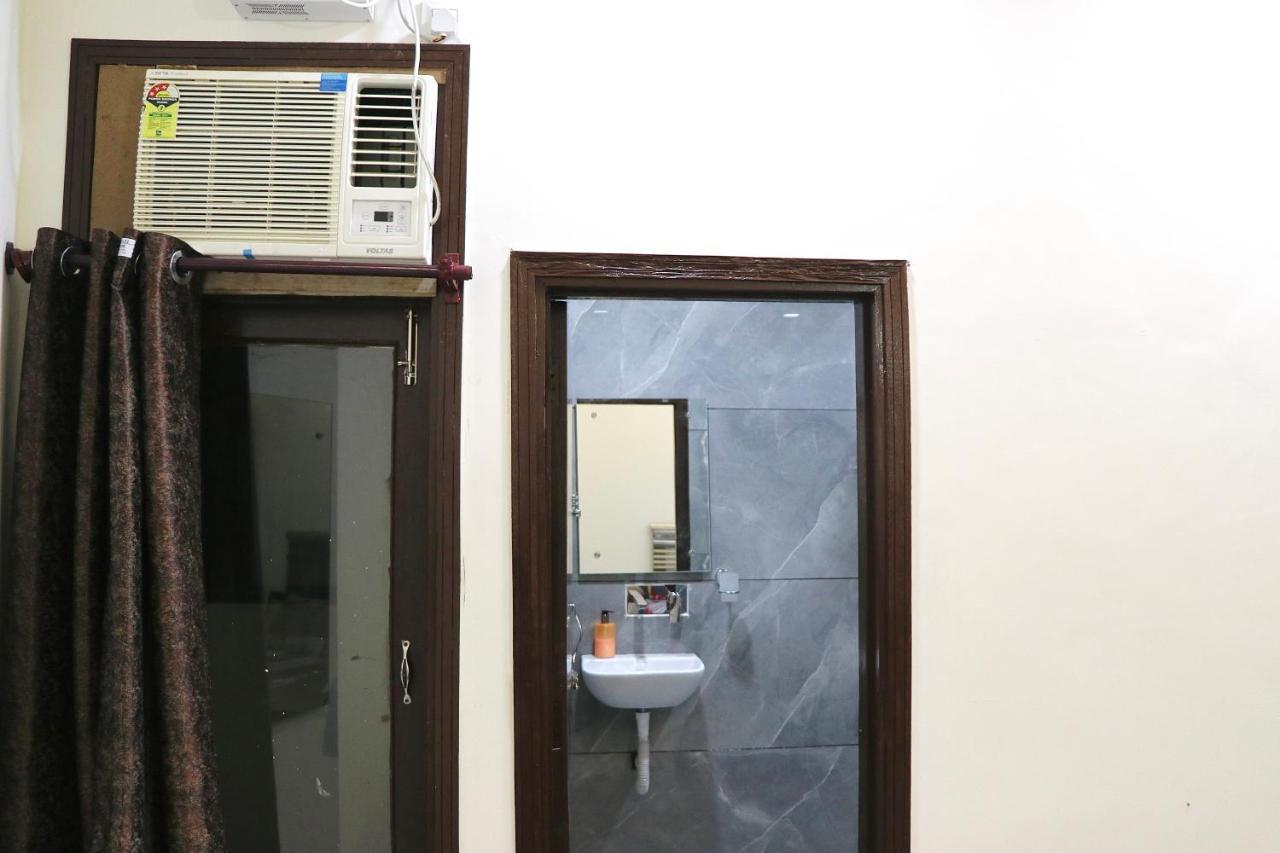 Homestay Comforts 500M From Amritsar Airport Kültér fotó