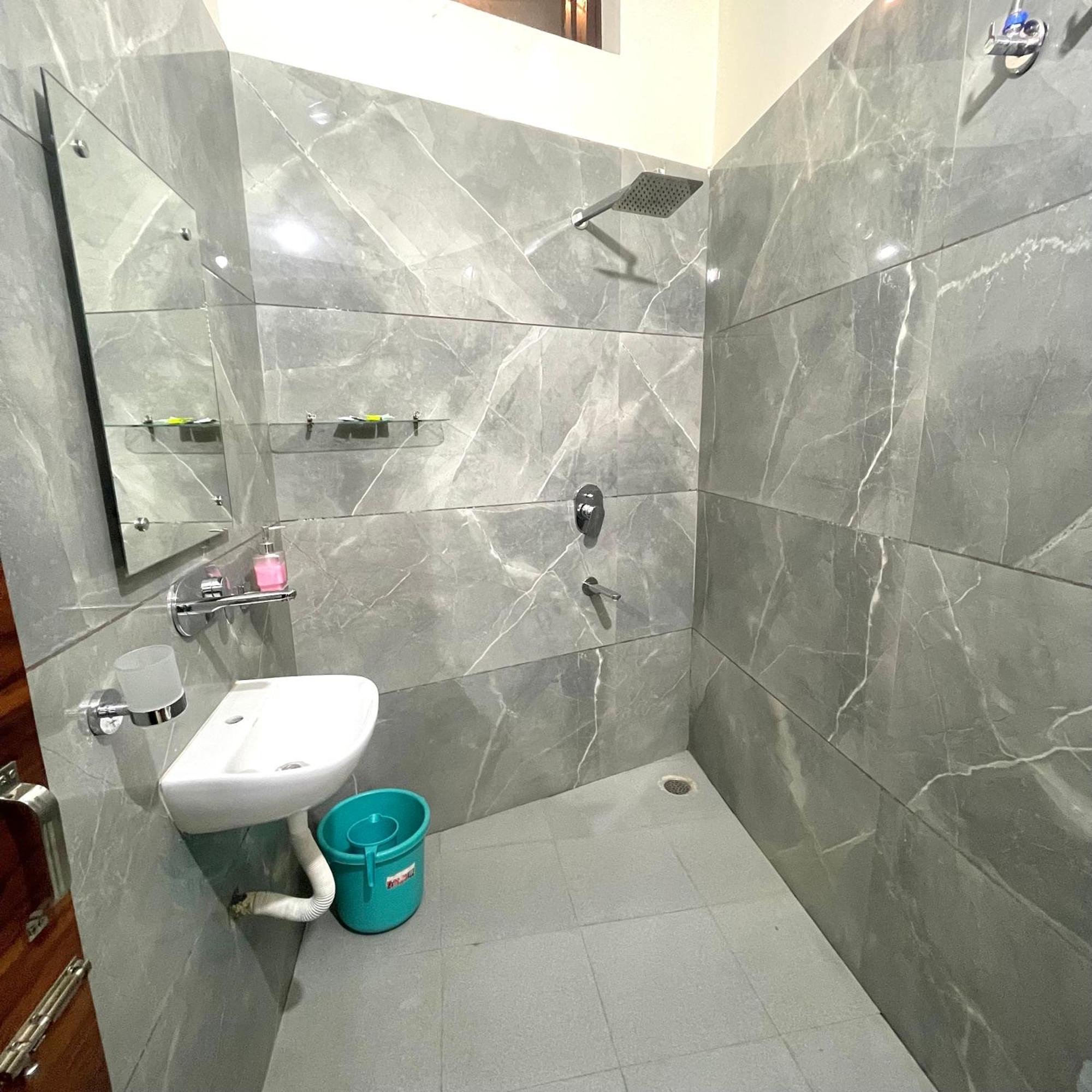 Homestay Comforts 500M From Amritsar Airport Kültér fotó