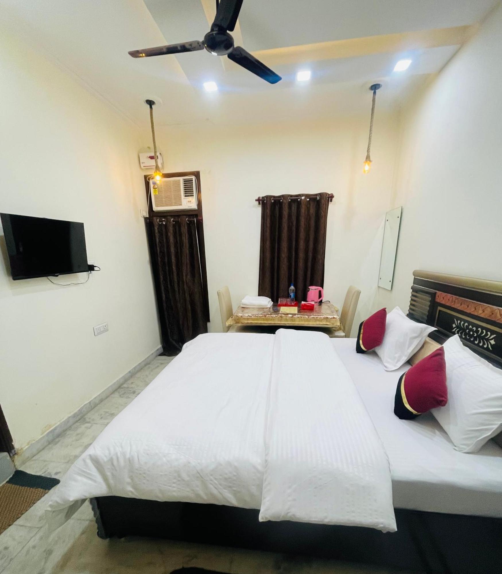 Homestay Comforts 500M From Amritsar Airport Kültér fotó